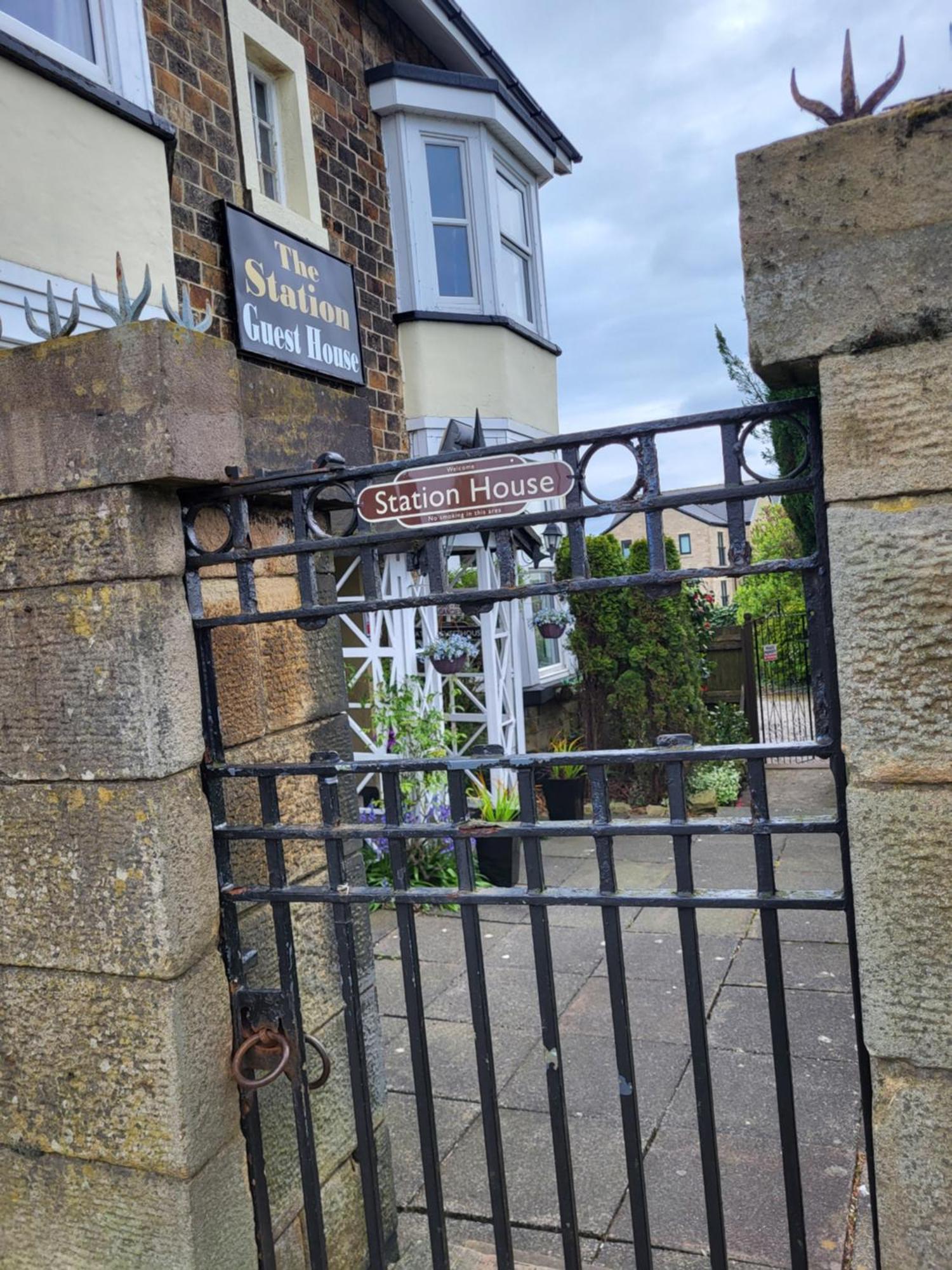 Station Guesthouse - Key Pad Entry Lancaster Buitenkant foto